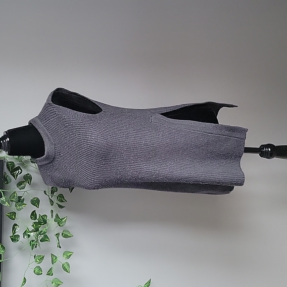 Aritzia Palmier Wool Tunic Sweater - Picture 2 of 9